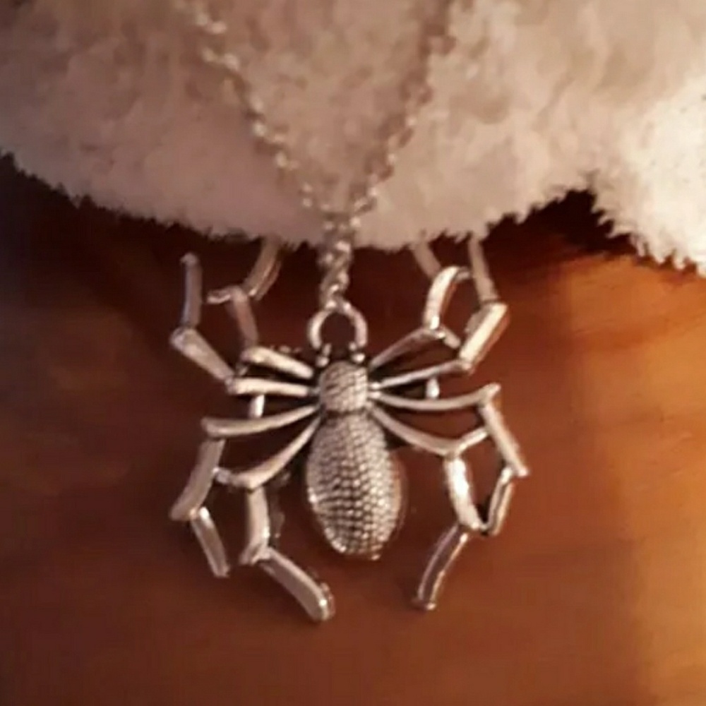 Spider Pendant Necklace